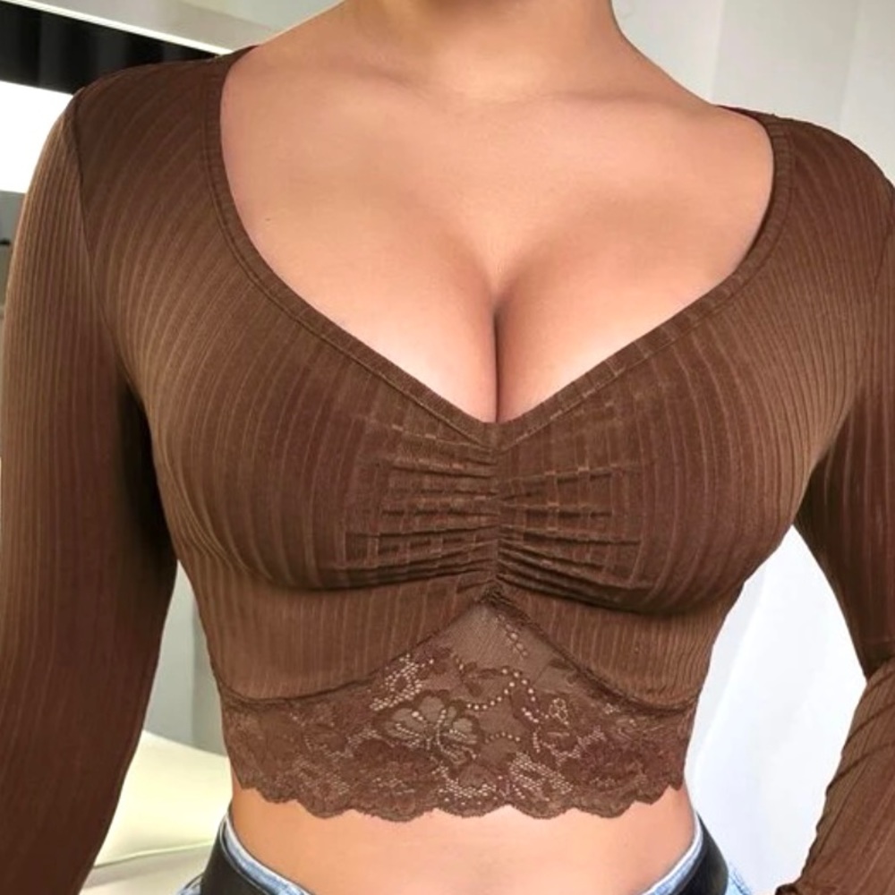 Plunge Neck Lace Crop Top Size XS